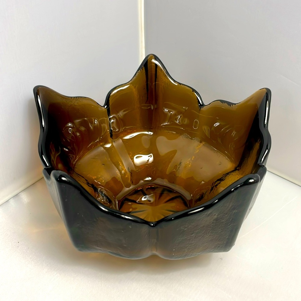 Vintage Viking Glass Bowl‎ Lotus Epic Stockholm Spiked 6 1/2" Root Beer Brown